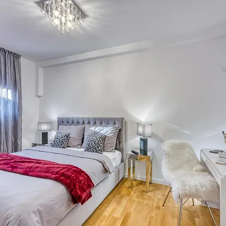 Lina Gold Apartment